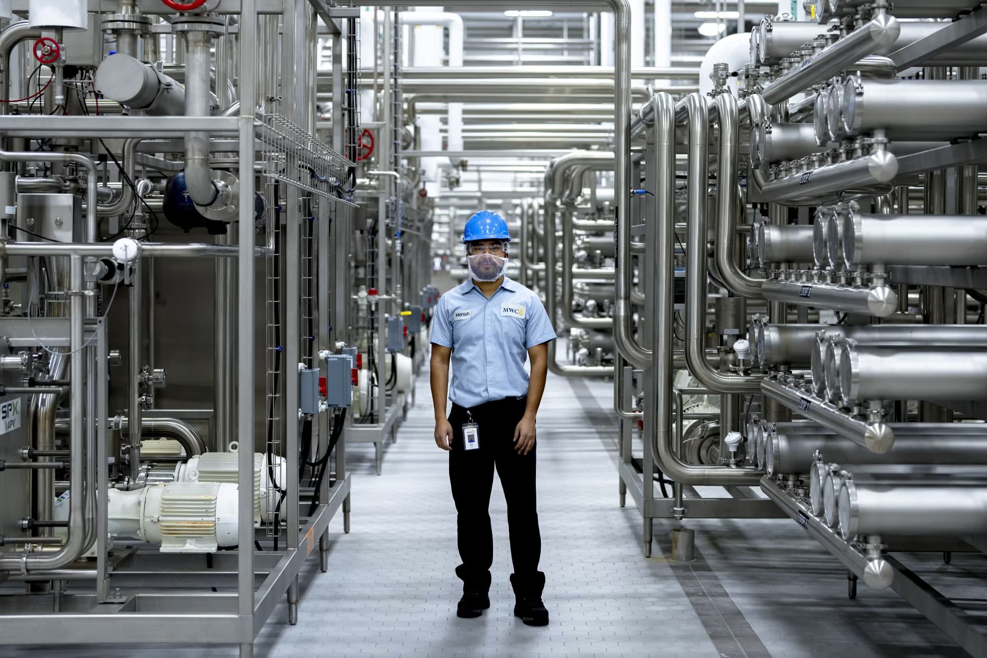 زيارة المصنع